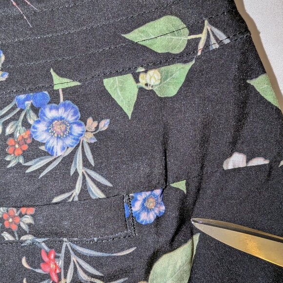 Athleta | Tropical Print Hudson Board Shorts Swim Black Floral | Size 0 - Picture 13 of 13